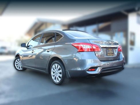 Used 2019 Nissan Sentra S image 3