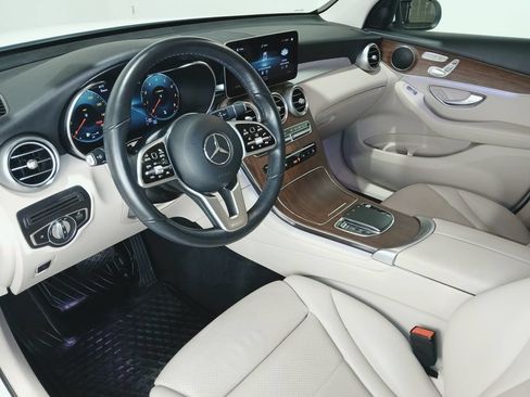 Used 2022 Mercedes-Benz GLC 300 4MATIC image 15
