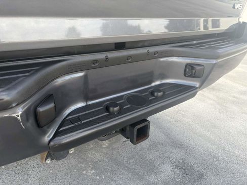 Used 2015 Toyota Tacoma PreRunner image 13