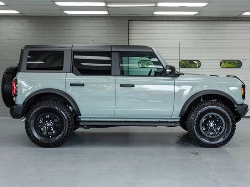 Used 2024 Ford Bronco Wildtrak AWD/4WD image 3