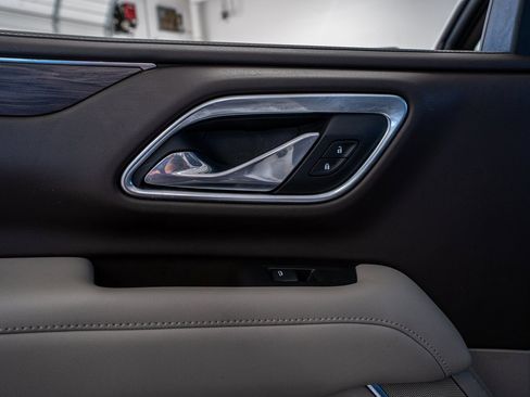 Used 2021 Chevrolet Tahoe Z71 w/ Luxury Package image 53