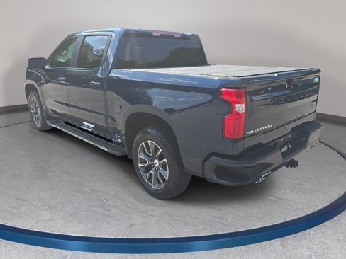 Used 2023 Chevrolet Silverado 1500 RST w/ Z71 Off-Road Package AWD/4WD image 7