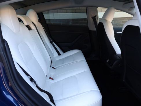 Used 2023 Tesla Model 3 Standard Range image 24