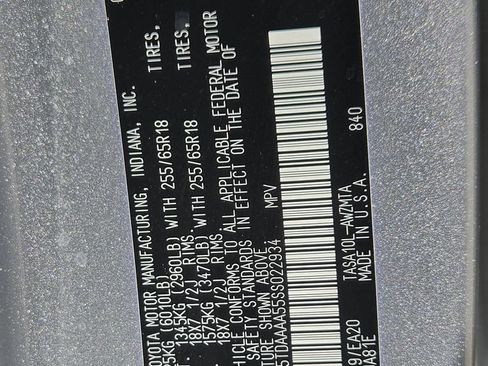 Used 2025 Toyota Grand Highlander FWD image 33