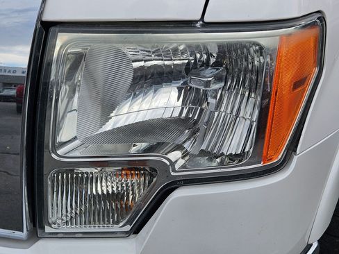 Used 2013 Ford F150 Lariat w/ Lariat Chrome Pkg AWD/4WD image 12
