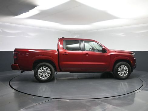 Used 2023 Nissan Frontier SV image 26