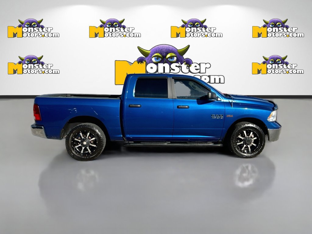 Used 2017 RAM 1500 Classic SLT AWD/4WD image 4