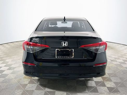 Used 2022 Honda Civic LX image 4