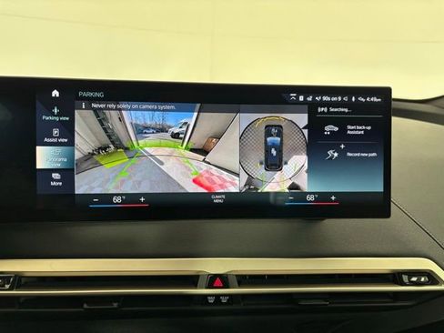 Used 2023 BMW iX xDrive50 w/ Premium Package image 17