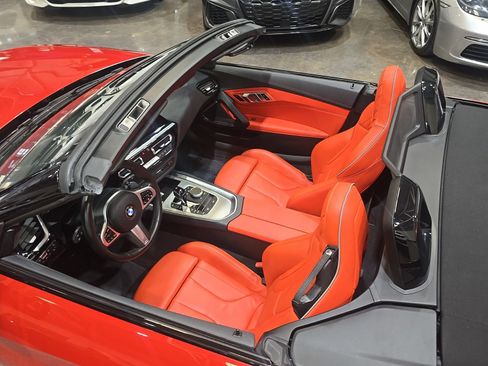 Used 2022 BMW Z4 sDrive30i w/ M Sport Package RWD image 20