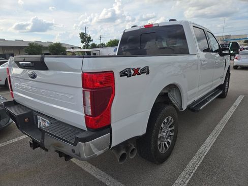 Used 2021 Ford F250 Lariat w/ Lariat Value Package AWD/4WD image 4