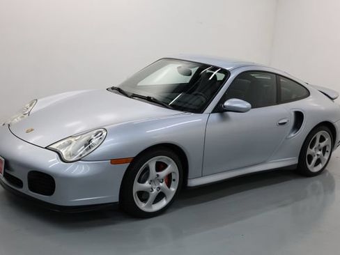 Used 2002 Porsche 911 Turbo AWD/4WD image 40