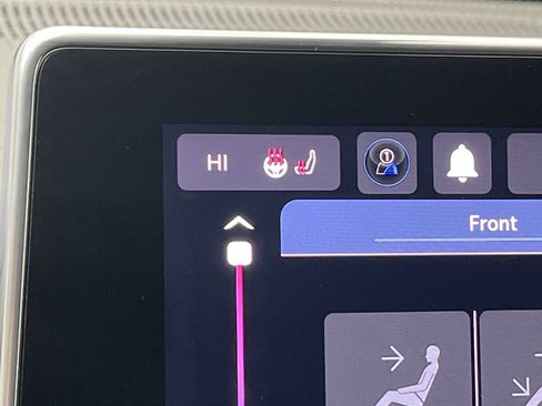 Used 2023 Jeep Compass Limited image 22