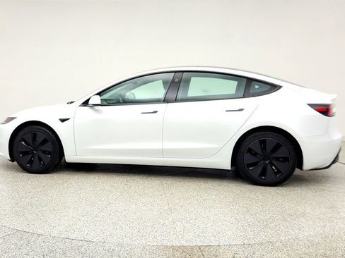Used 2025 Tesla Model 3 Long Range RWD image 8