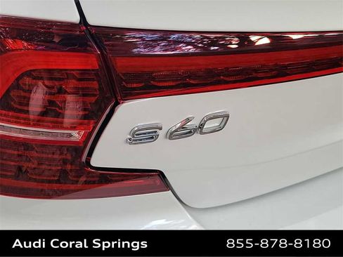 Used 2023 Volvo S60 B5 Ultimate image 21