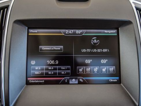 Used 2015 Ford Edge Titanium w/ Equipment Group 301A AWD/4WD image 19