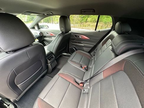 New 2025 Chevrolet Equinox EV RS w/ Convenience Package II FWD image 43