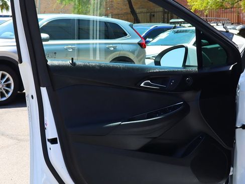 Used 2018 Chevrolet Cruze LS FWD image 36