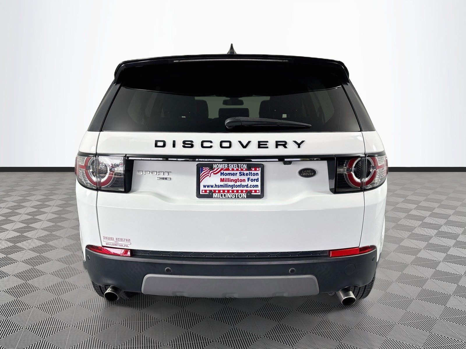 Used 2017 Land Rover Discovery Sport HSE AWD/4WD image 6