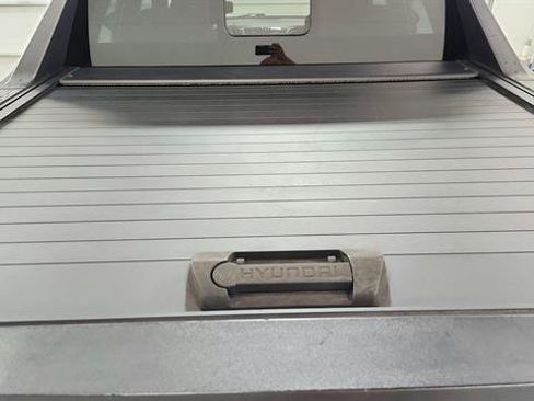 Used 2022 Hyundai Santa Cruz SEL Premium image 33