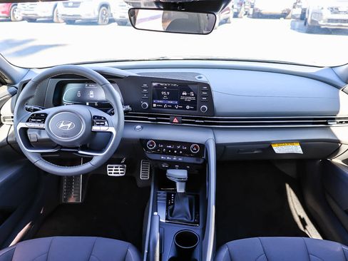 New 2025 Hyundai Elantra Sport image 15