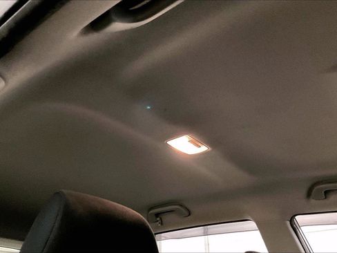 Used 2011 Honda Fit Sport image 23