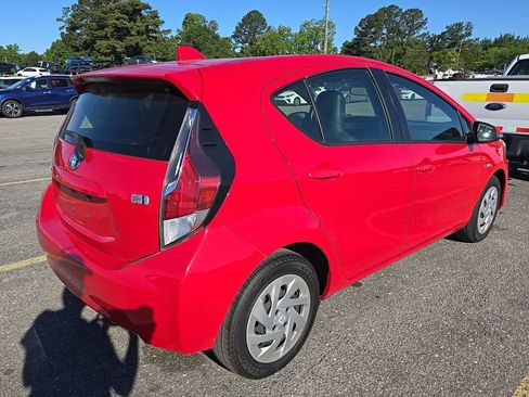 Used 2016 Toyota Prius C One FWD image 2
