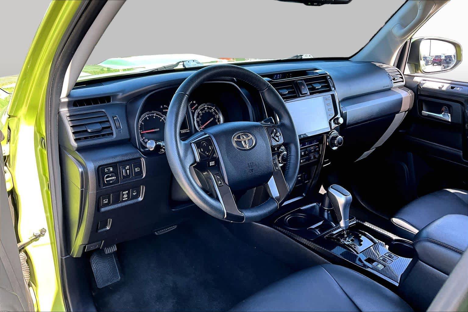Used 2022 Toyota 4Runner TRD Pro AWD/4WD image 18