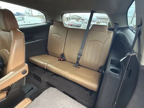 Used 2015 Buick Enclave Leather FWD image 13