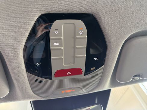 New 2026 Kia K4 FWD image 27