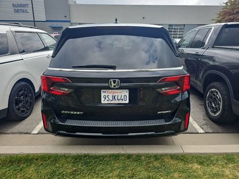 Used 2025 Honda Odyssey Sport-L image 6