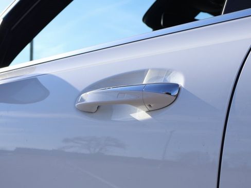 New 2026 Mercedes-Benz GLB 250 4MATIC image 12