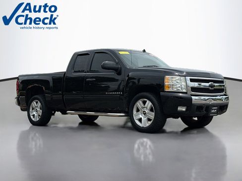 Used 2008 Chevrolet Silverado 1500 LT w/ All Star Edition AWD/4WD image 1