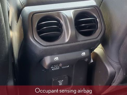 Used 2024 Jeep Wrangler Unlimited Sahara w/ Technology Group AWD/4WD image 39