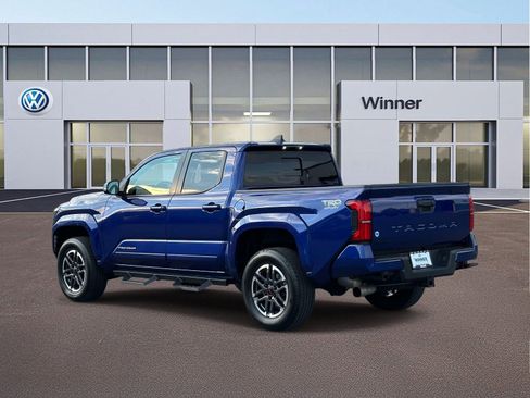 Used 2024 Toyota Tacoma TRD Sport w/ TRD Sport Upgrade Package AWD/4WD image 3