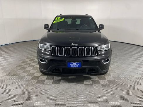 Used 2017 Jeep Grand Cherokee Laredo w/ Quick Order Package 23E AWD/4WD image 21