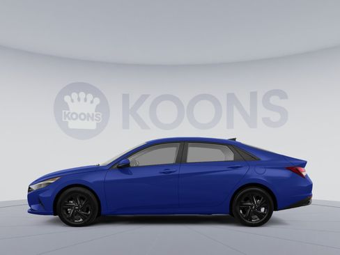 Certified 2023 Hyundai Elantra SEL w/ Cargo Package FWD image 2