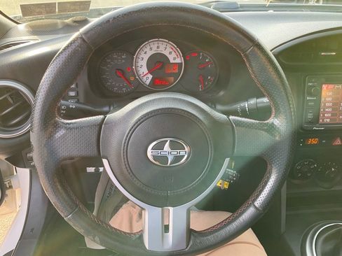 Used 2014 Scion FR-S image 13
