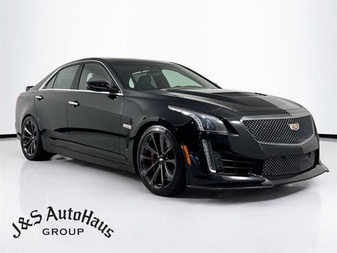Used 2019 Cadillac CTS V w/ Carbon Fiber Package RWD image 1