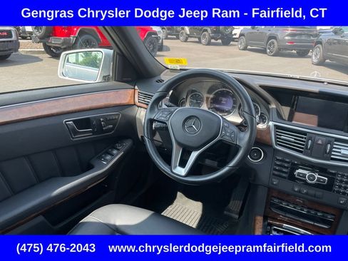 Used 2013 Mercedes-Benz E 350 4MATIC Sedan image 56