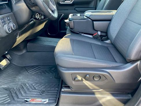 New 2025 Chevrolet Silverado 1500 LT AWD/4WD image 18