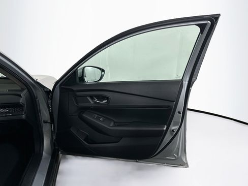 Used 2024 Honda Accord EX image 30