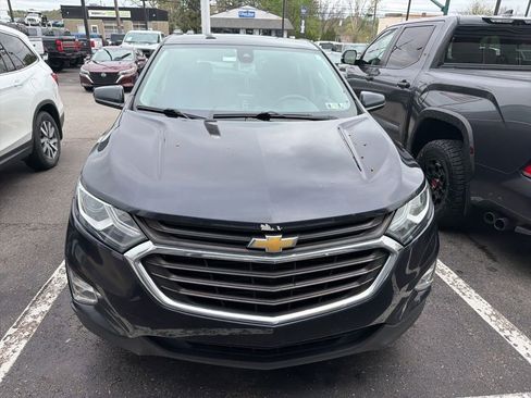 Used 2020 Chevrolet Equinox LT w/ LPO, Floor Liner Package AWD/4WD image 2