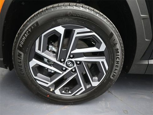 New 2026 Hyundai Tucson Limited image 22