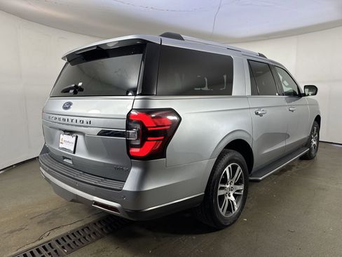 Used 2022 Ford Expedition Max Limited image 35