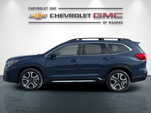 Used 2023 Subaru Ascent Limited AWD/4WD image 6