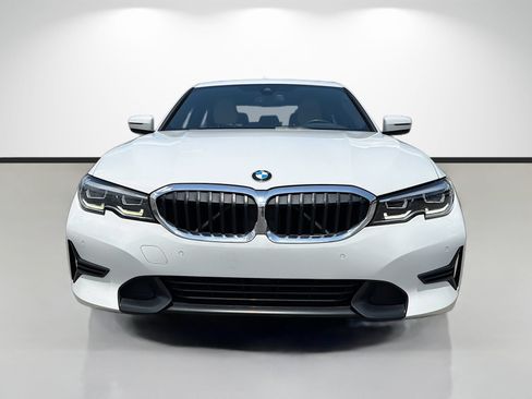 Used 2019 BMW 330i Sedan w/ Convenience Package RWD image 8