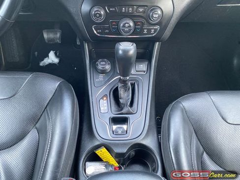 Used 2019 Jeep Cherokee High Altitude image 14