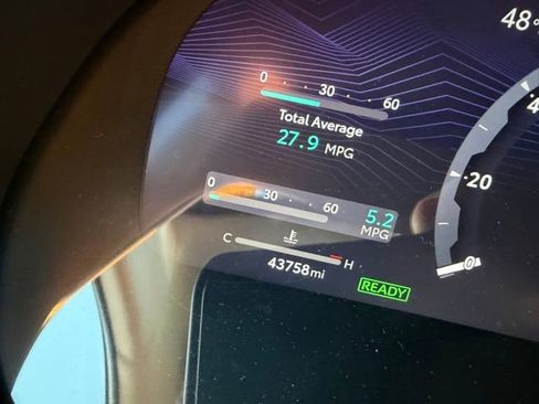 Used 2024 Toyota Highlander Platinum image 13