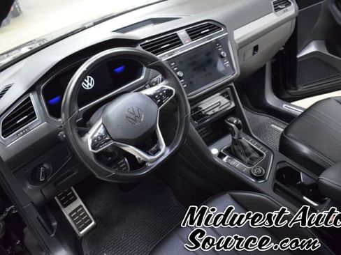 Used 2023 Volkswagen Tiguan SE R-Line AWD/4WD image 14